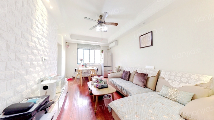 第七中学家属院二手房实景图