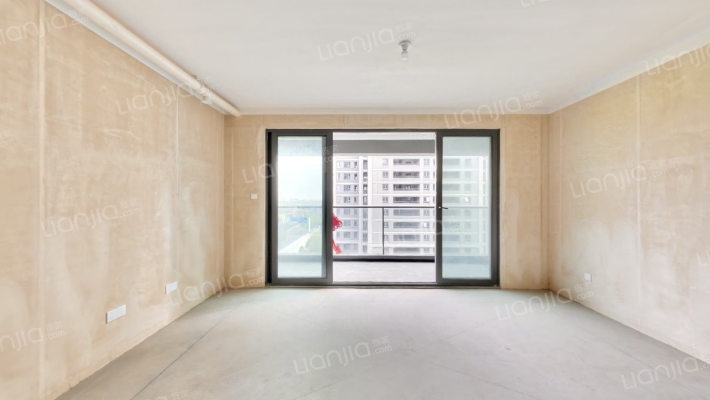 瑞海绿城春和雅院二手房实景图