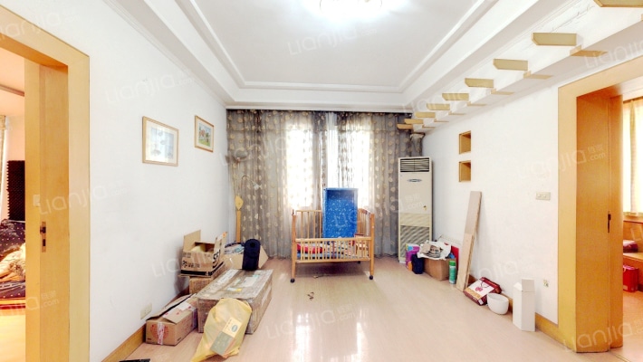 天都花园二手房实景图