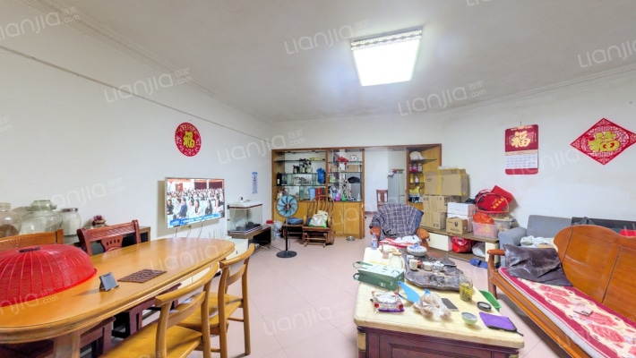 东湖花园二号小区二手房实景图