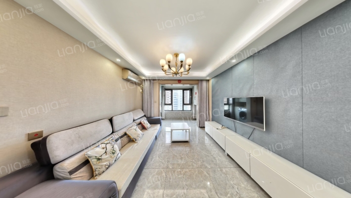 海尔云世界滟澜公馆花园二区二手房实景图