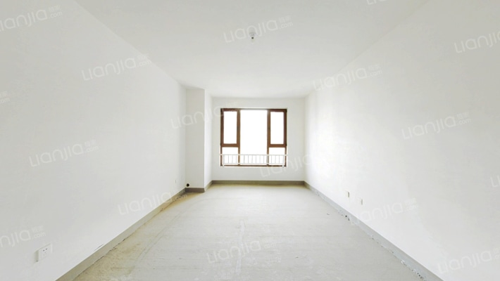 房子户型方正，南北双通透，采光好-客厅