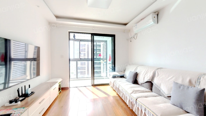 金辉海上风华二手房实景图