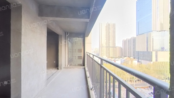 常绿国宾府二手房实景图