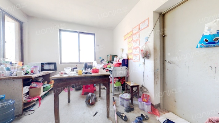 凤南新村二手房实景图