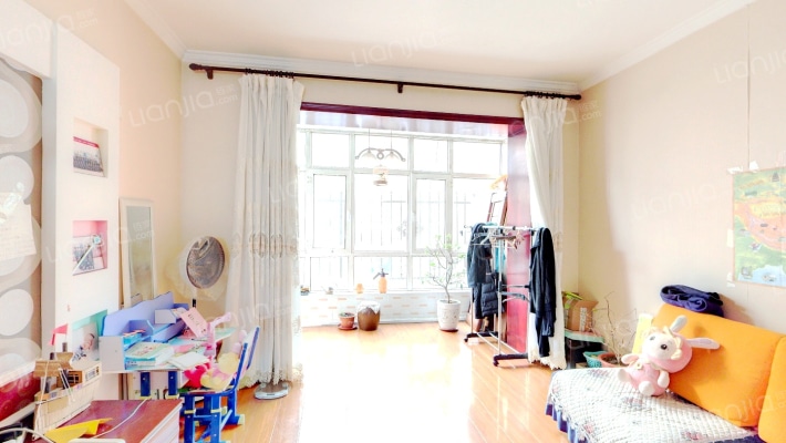 杉尼家园二手房实景图