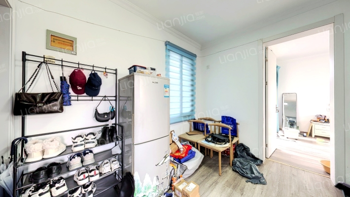 明月路146号二手房实景图