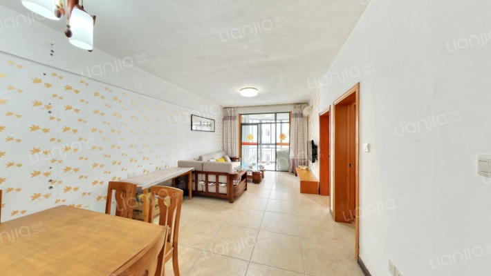 黄金水岸二手房实景图