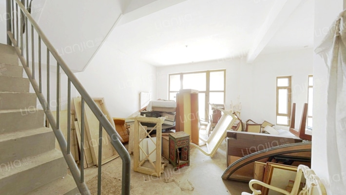 世茂康桥郡二手房实景图