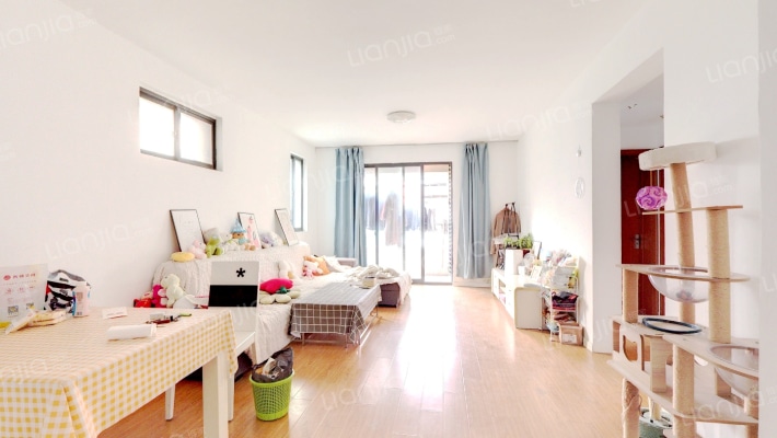 复地公园城邦二手房实景图