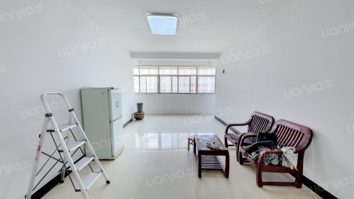 雪松大道联建楼二手房实景图