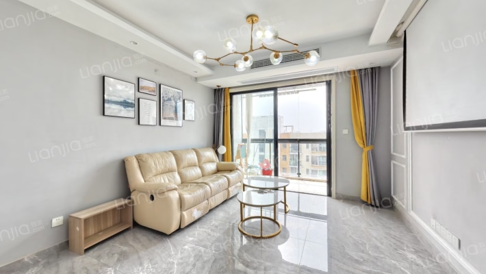 东湖大郡3期二手房实景图