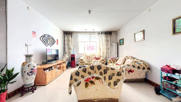 汽贸工行家属院二手房实景图