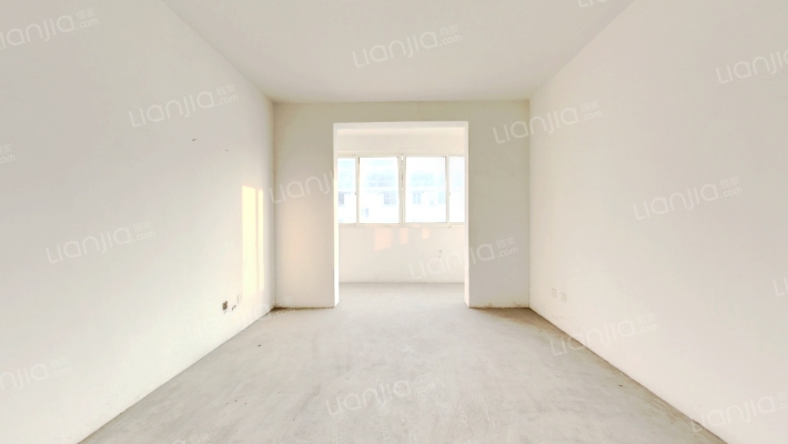 长龙一村西区二手房实景图