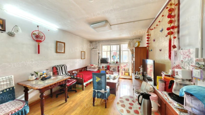 西革新里110号院二手房实景图