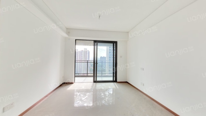 时代印记花园二手房实景图