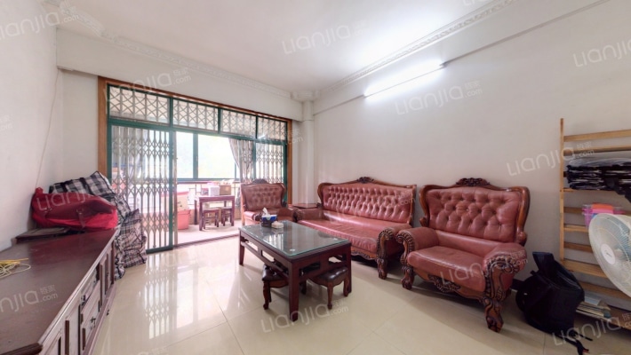 东晖名苑二手房实景图