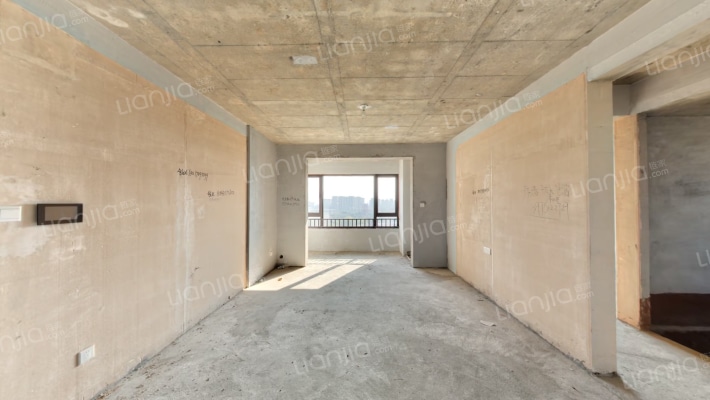 新城恒伟汇隽风华二手房实景图