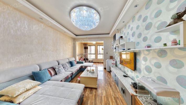 新神风金牛座二手房实景图