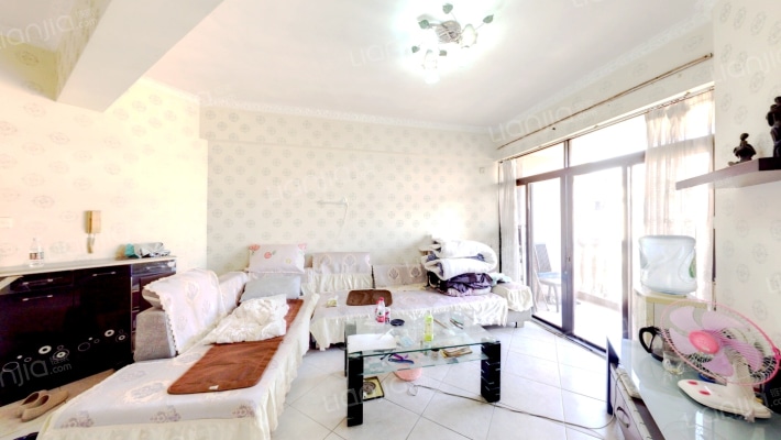 万豪花园二手房实景图