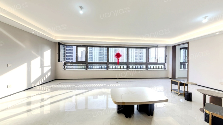 鹿鸣锦苑二手房实景图