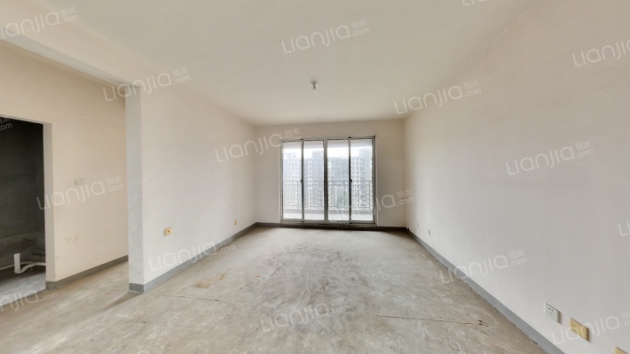 蔚蓝滨江二手房实景图