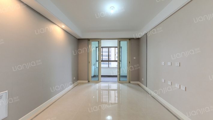 龙馨家园二手房实景图