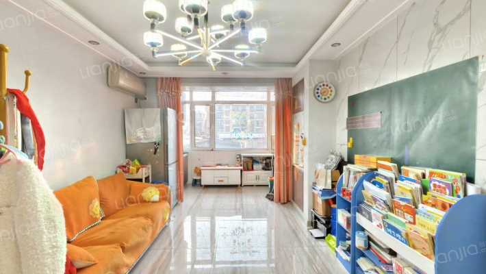 金纺小区二手房实景图