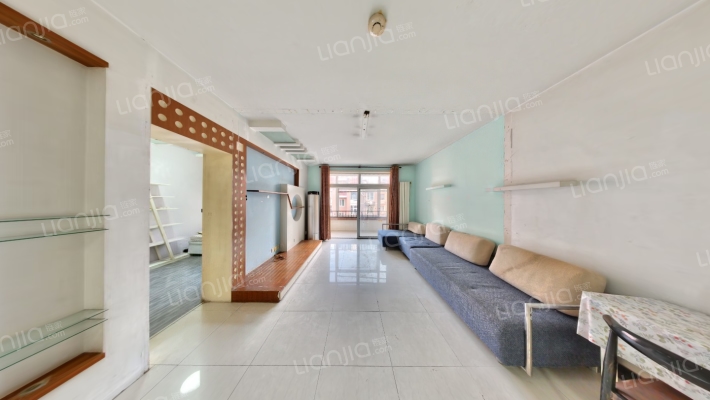 新世界阳光花园东区二手房实景图