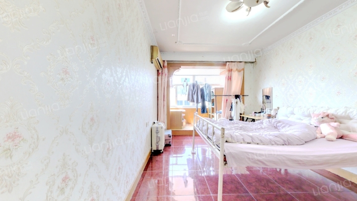 洪兴街二手房实景图