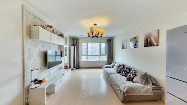 万科润园一期二手房实景图