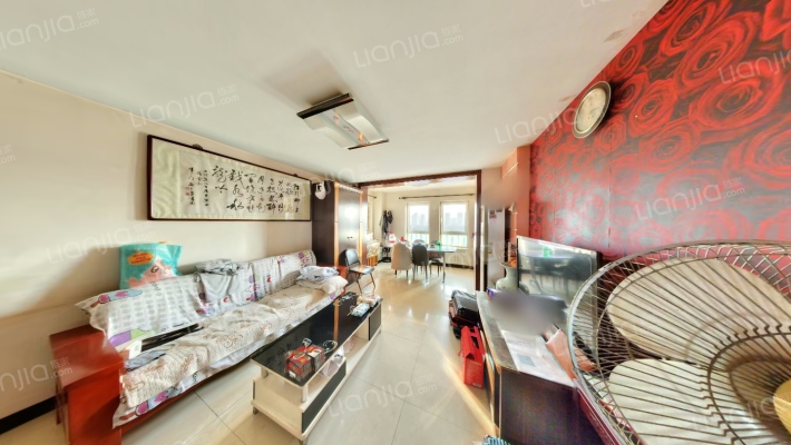 第六大道俊东公寓二手房实景图