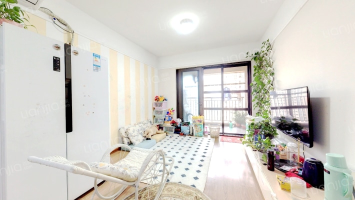 坪山招商花园城北区二手房实景图