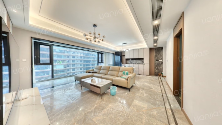 邦泰宽语一期二手房实景图