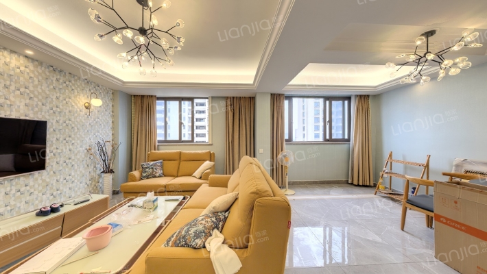 野风珑园二手房实景图