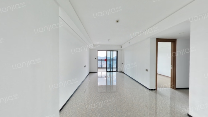 未来天空之城二手房实景图