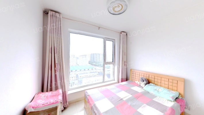 水岸华府二手房实景图