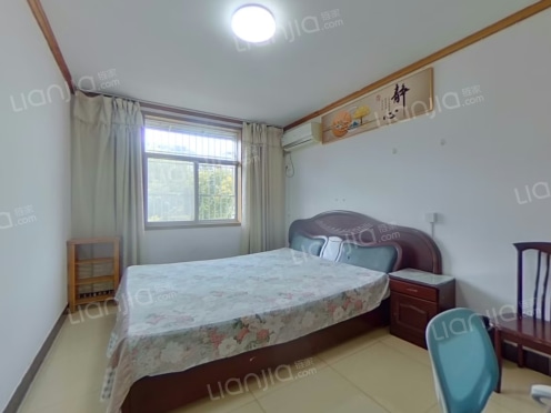 合租·大学城 4居室 南卧