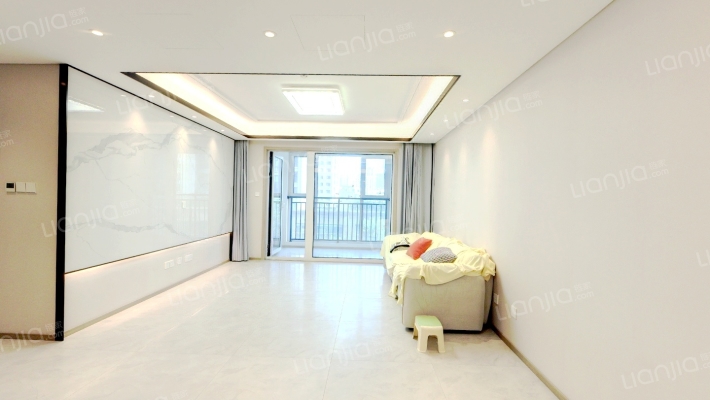 海信东山府二手房实景图