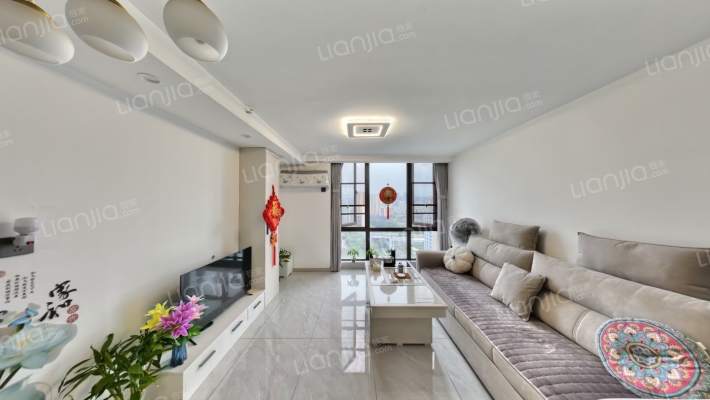 世茂拾光公园二手房实景图