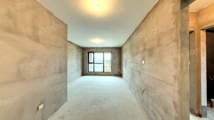 方大晴川里二手房实景图