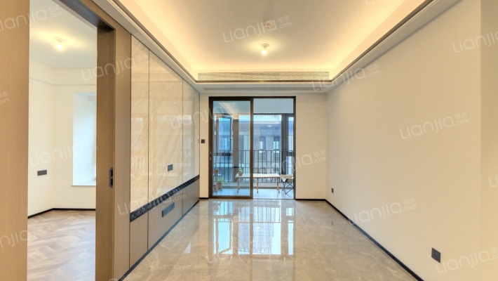 建发缦玥长滩二手房实景图