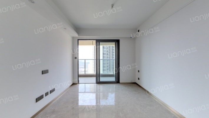 招商臻湾府二手房实景图