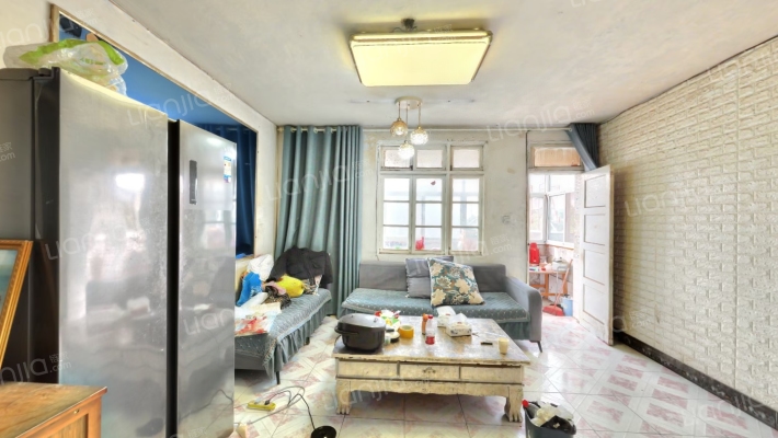 卧牛岭山庄二手房实景图