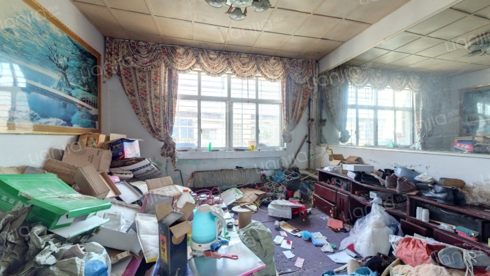 3545家属院二手房实景图