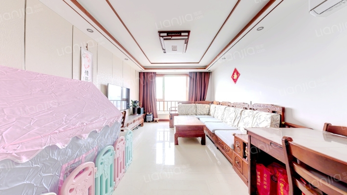 龙云香堤二手房实景图