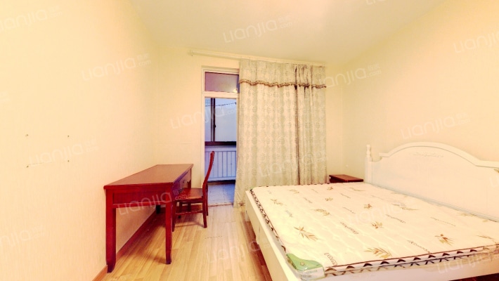 中宇花苑二手房实景图