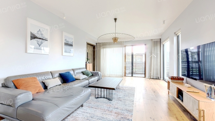 万科中粮逸庭二手房实景图