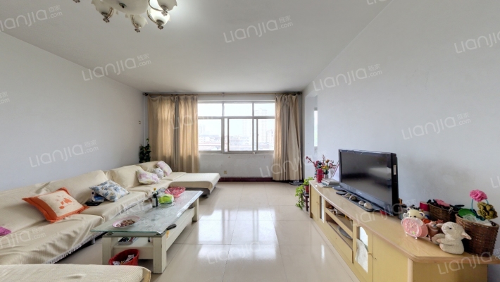 拍卖行家属院二手房实景图