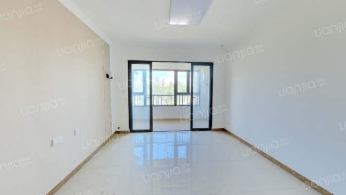 恒大悦珑台二手房实景图